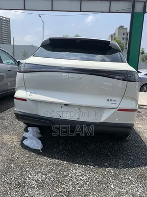 New BYD Sealion 06 EV 2025 Off white