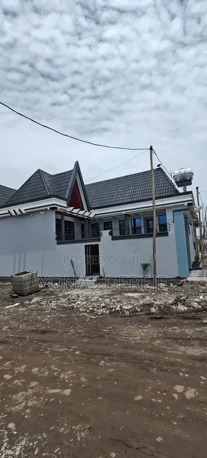Furnished 8bdrm House in Dukem, East Shewa for sale