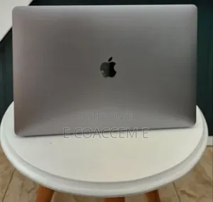 New Laptop Apple MacBook 32GB Intel Core i9 SSD 1T