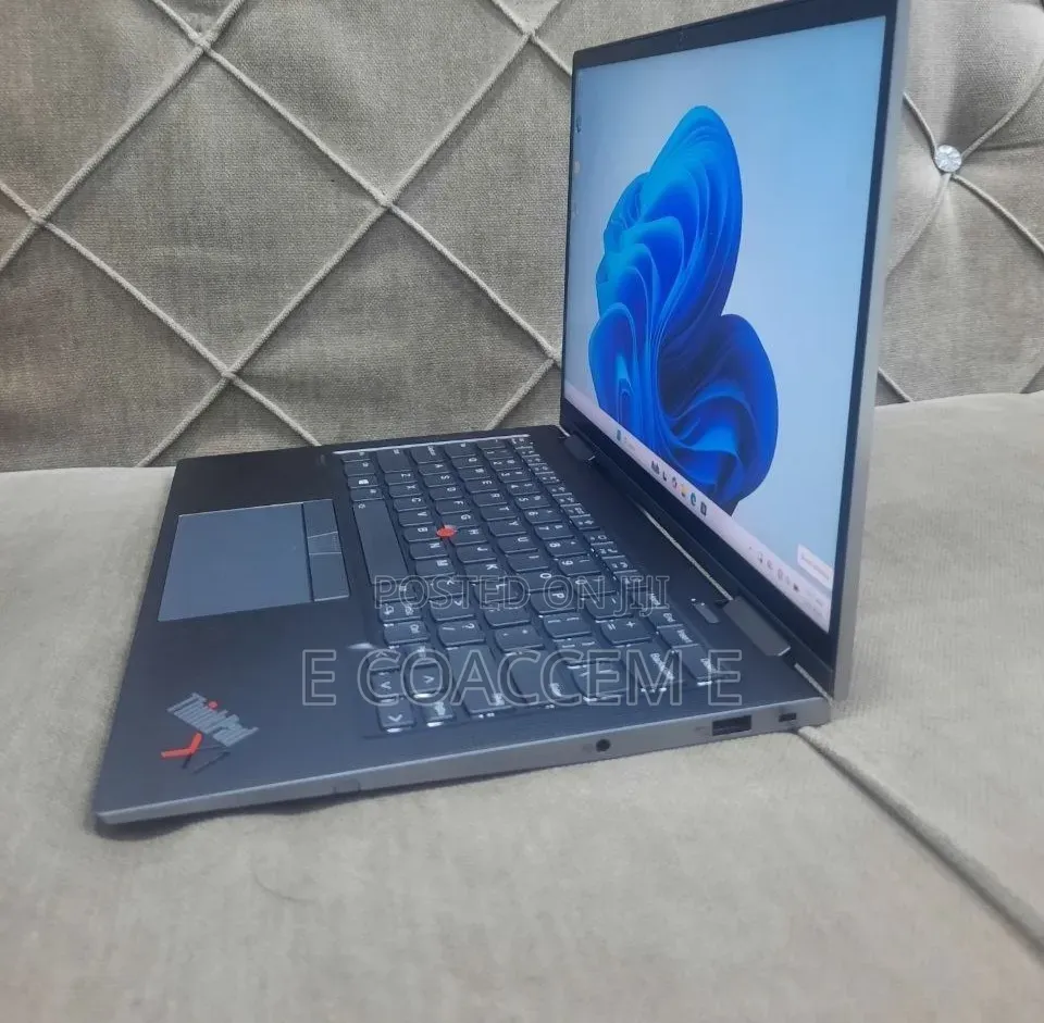 New Laptop Lenovo 16GB Intel Core i7 SSD 512GB