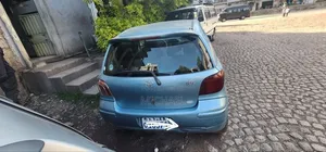 Toyota Vitz 2002 Blue