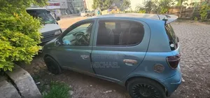 Toyota Vitz 2002 Blue