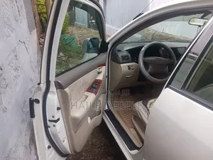 Toyota Corolla 2005 Off white