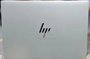 New Laptop HP EliteBook 830 G9 16GB Intel Core i5 SSD 512GB