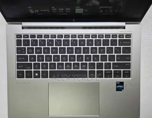 New Laptop HP EliteBook 830 G9 16GB Intel Core i5 SSD 512GB