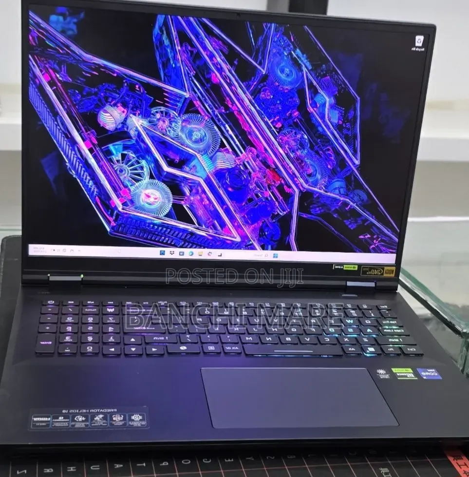 New Laptop Acer Predator Helios 16 32GB Intel Core i9 SSD 1T
