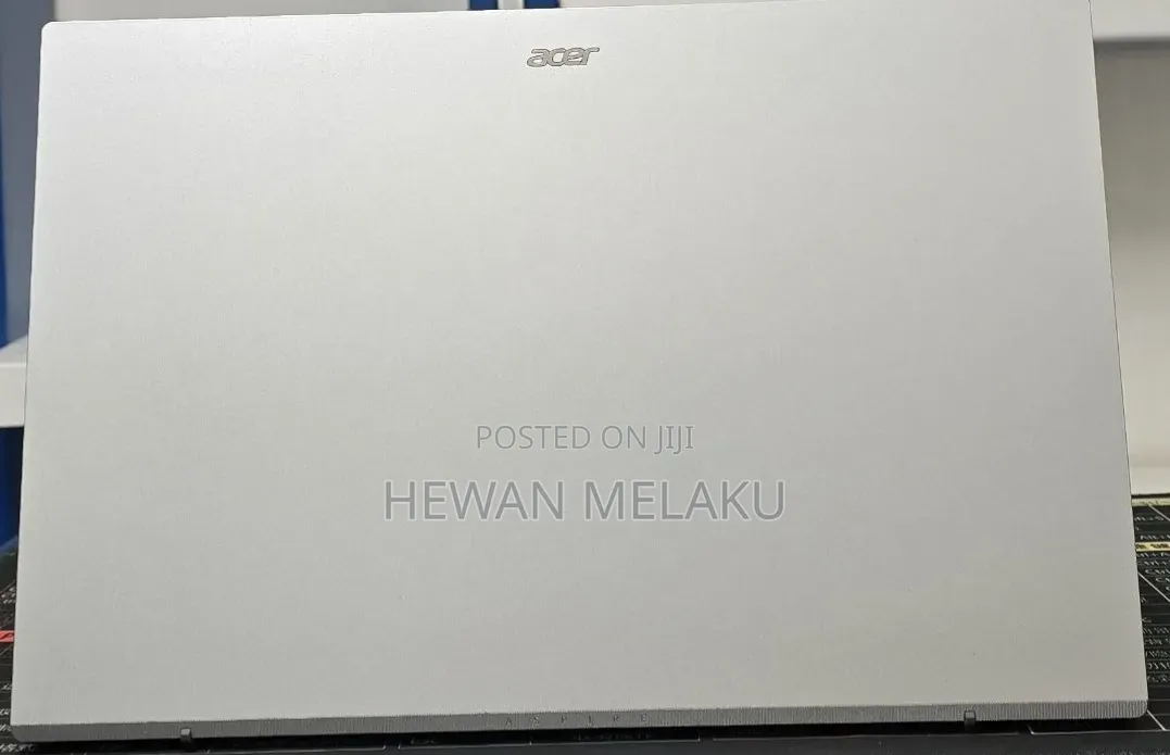 New Laptop Acer Aspire 3 16GB AMD Ryzen 7 SSD 512GB