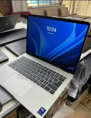 New Laptop Dell 32GB Intel Core Ultra 5 SSD 512GB