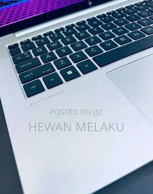 New Laptop HP EliteBook 840 G9 16GB Intel Core i7 SSD 512GB