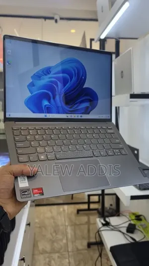 New Laptop Lenovo Ideapad 3 16GB AMD Ryzen 7 SSD 512GB
