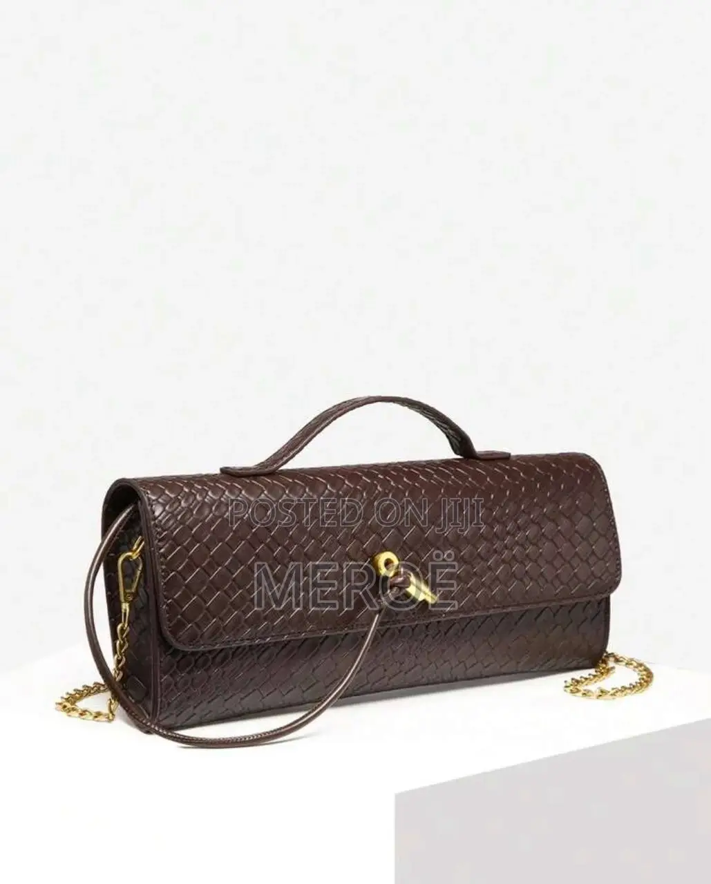 Luxury Textured Woven Shoulder