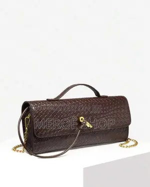 Luxury Textured Woven Shoulder