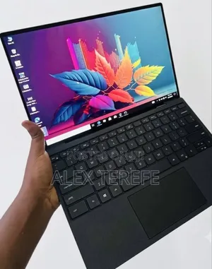New Laptop Dell XPS 13 9310 32GB Intel Core i7 SSD 512GB