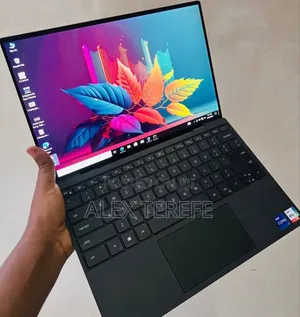 New Laptop Dell XPS 13 9310 32GB Intel Core i7 SSD 512GB