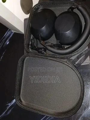 Sony Wh-1000xm6 – Noise Cancelling Headphones