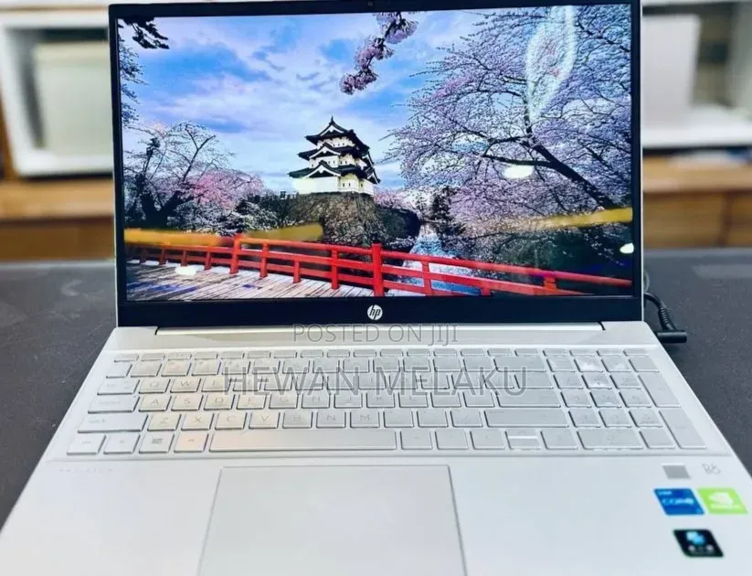 New Laptop HP Pavilion 14 16GB Intel Core i5 SSD 512GB