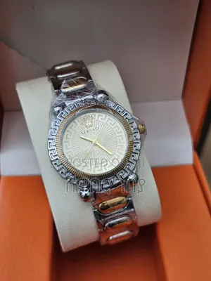 Designer Style Round Watch Champagne Sunburst Dial Greek Bezel Band