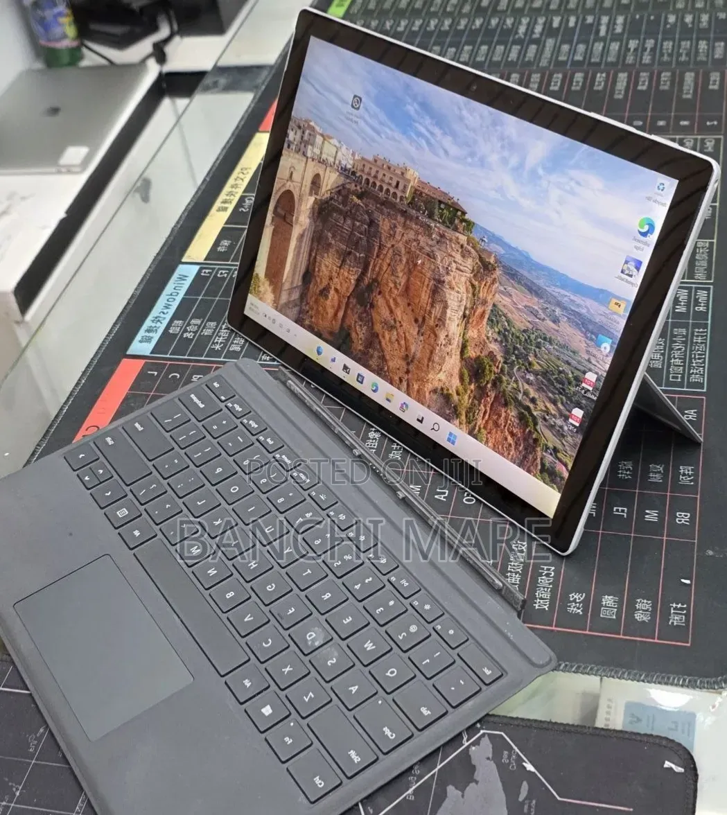 New Laptop Microsoft Surface Pro 7 16GB Intel Core i7 SSD 512GB