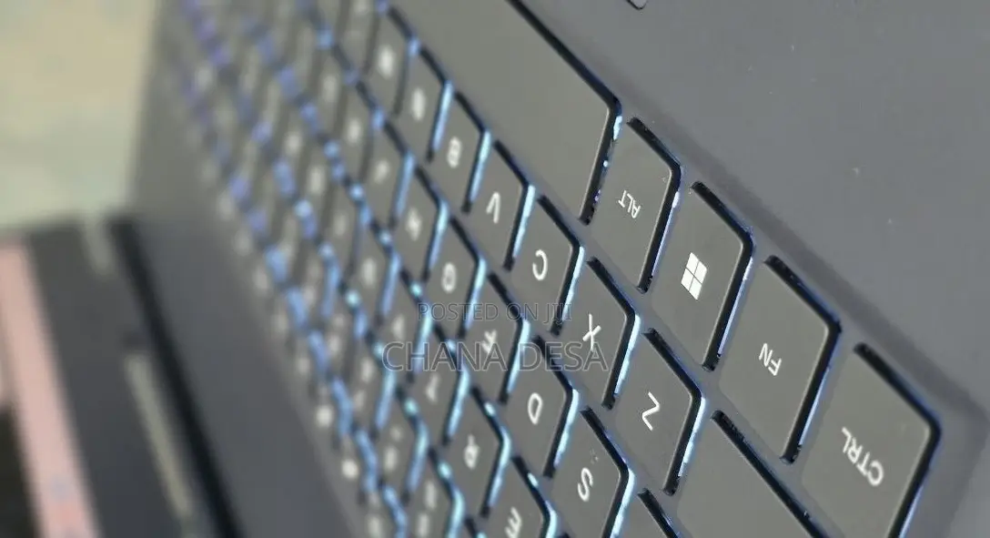 New Laptop Alienware 16x Aurora 32GB Intel Core Ultra 9 SSD 1T
