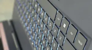 New Laptop Alienware 16x Aurora 32GB Intel Core Ultra 9 SSD 1T