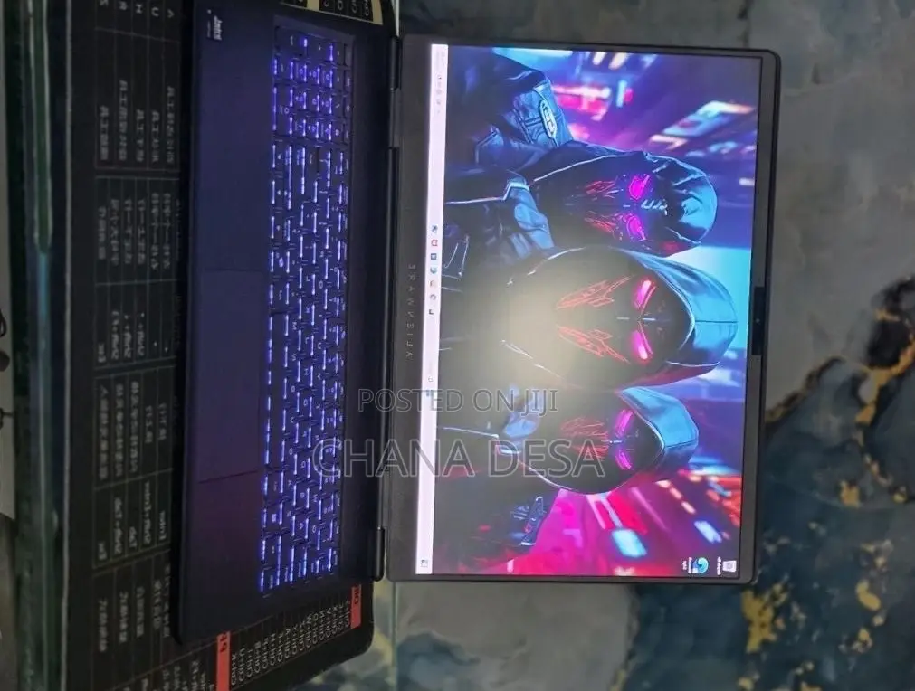 New Laptop Alienware 16x Aurora 32GB Intel Core Ultra 9 SSD 1T