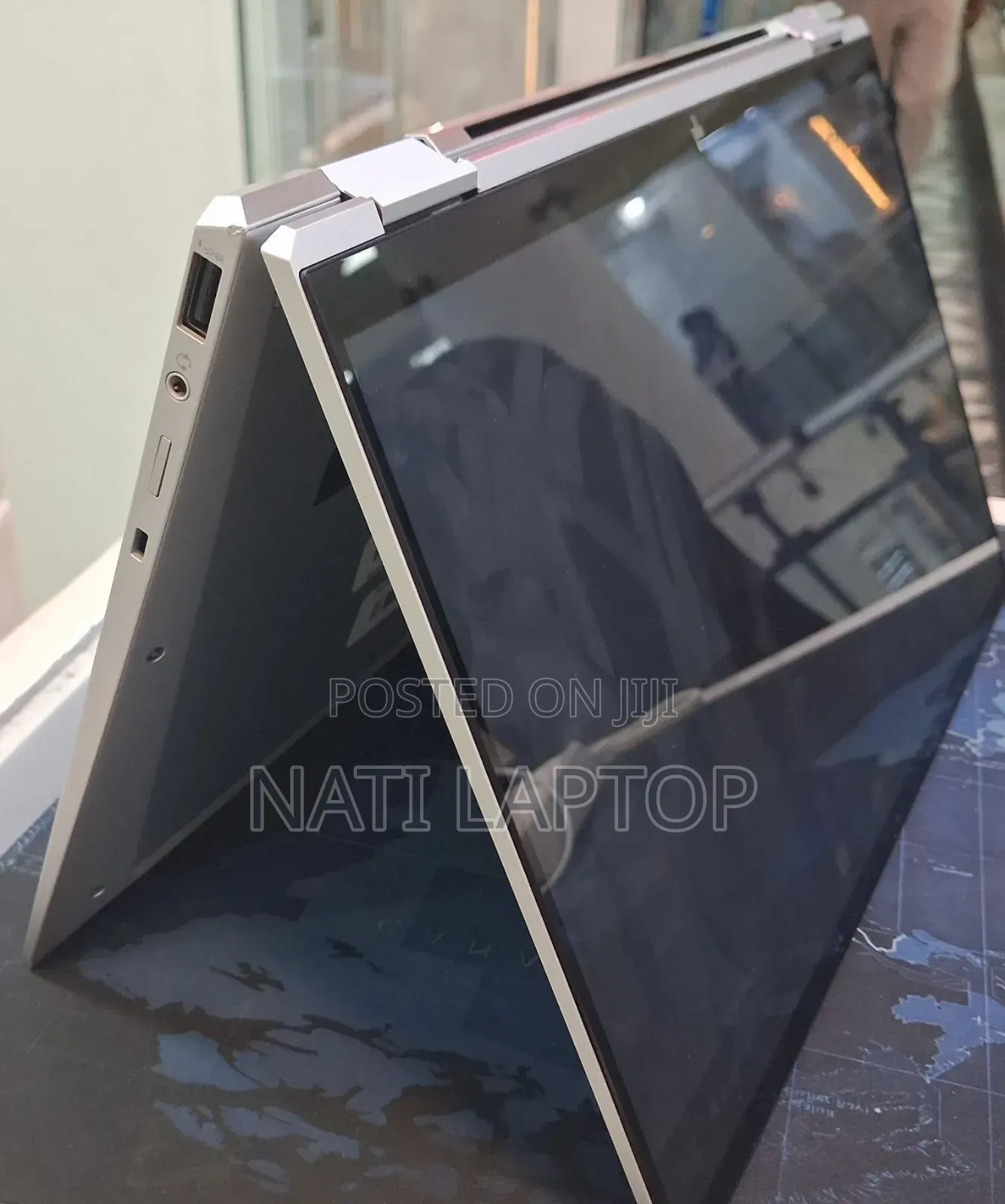 New Laptop HP EliteBook 1040 G8 16GB Intel Core i7 SSD 512GB