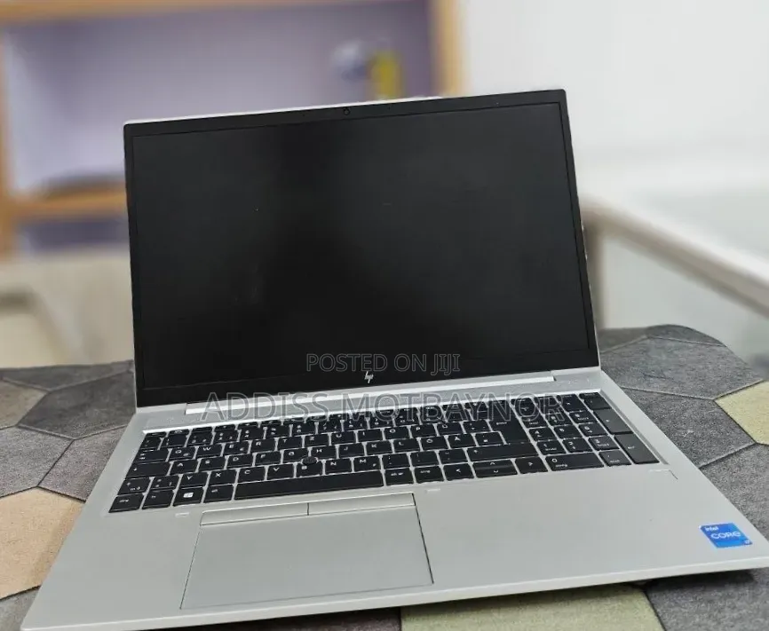 New Laptop HP ZBook Power G7 16GB Intel Core i7 SSD 512GB