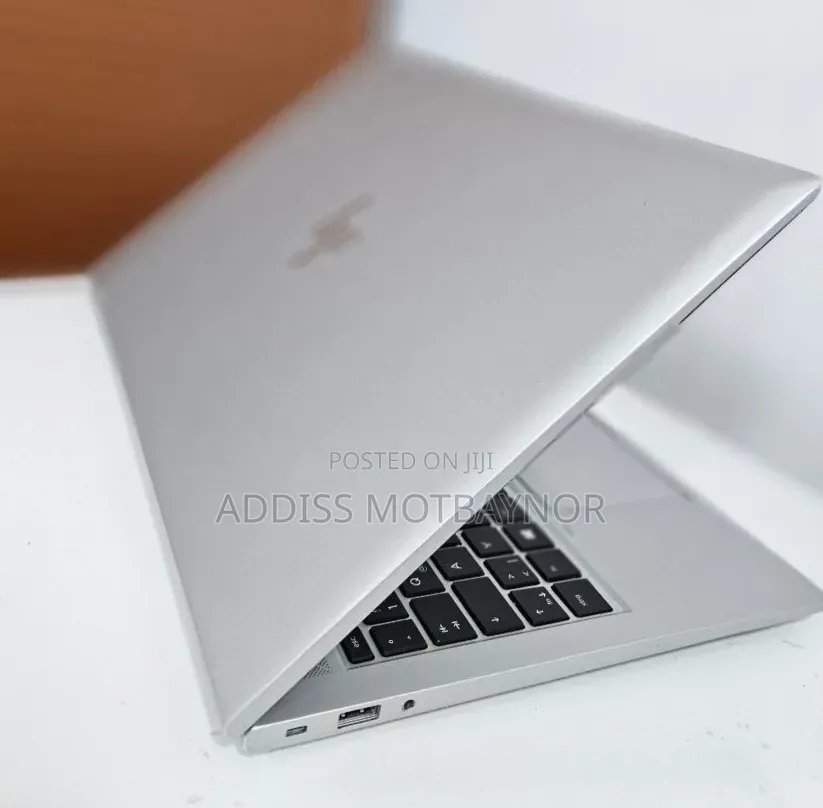 New Laptop HP ZBook Power G7 16GB Intel Core i7 SSD 512GB