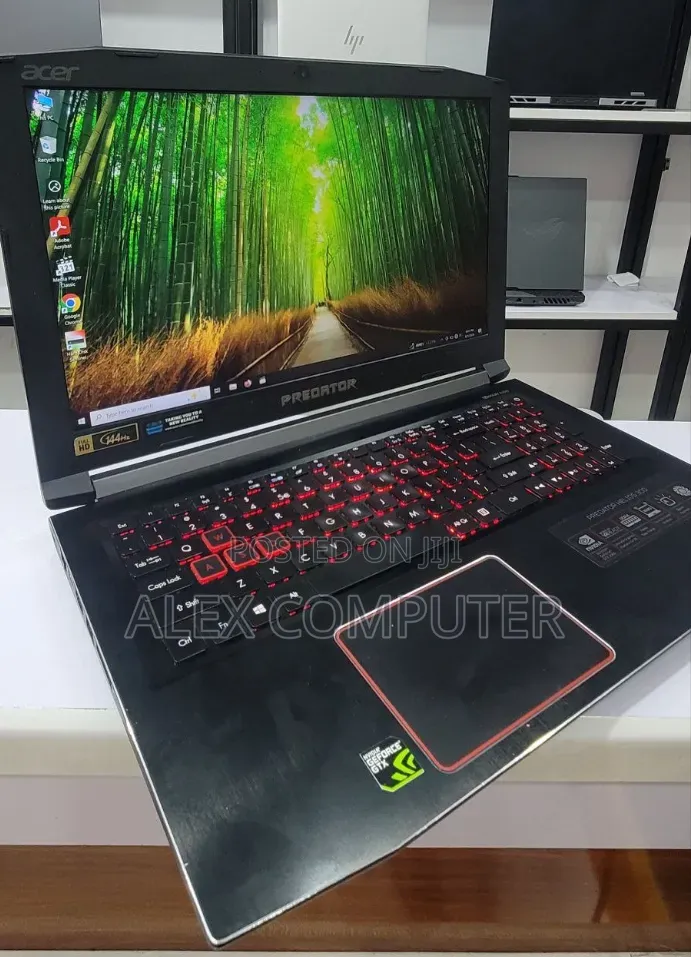 New Laptop Acer Predator Helios 300 16GB Intel Core i7 HDD+SSD 1T
