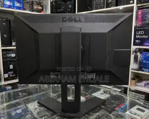 Dell P1911 19” LCD Monitor – VGA + DVI + USB