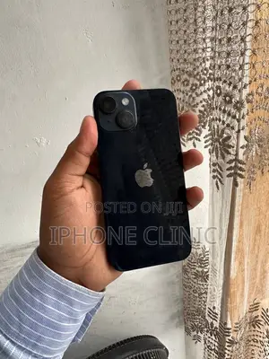 New Apple iPhone 13 128 GB Black