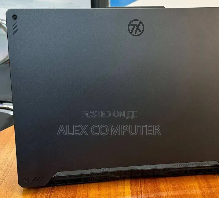 New Laptop Asus 16GB Intel Core i7 SSD 512GB