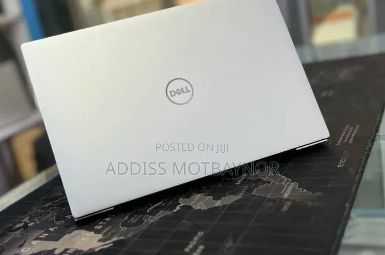 New Laptop Dell XPS 13 8GB Intel Core i5 SSD 512GB