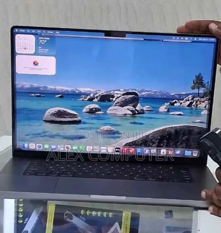 New Laptop Apple MacBook Pro 2021 M1 Max 32GB Apple M1 Max SSD 1T