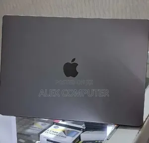 New Laptop Apple MacBook Pro 2021 M1 Max 32GB Apple M1 Max SSD 1T