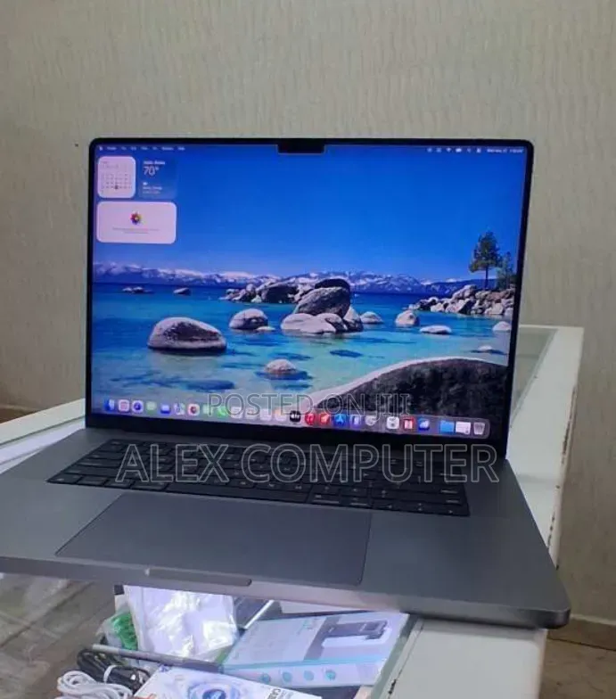 New Laptop Apple MacBook Pro 2021 M1 Max 32GB Apple M1 Max SSD 1T