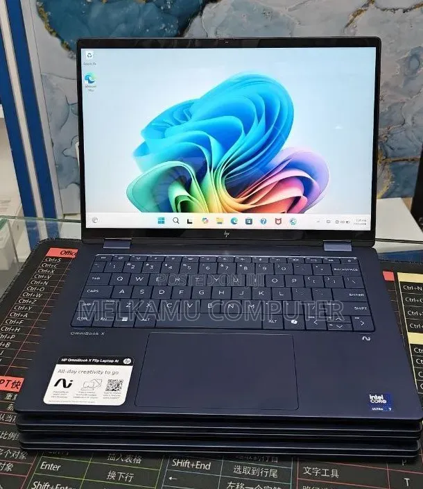 New Laptop HP OmniBook X Flip 14" 16GB Intel Core Ultra 7 SSD 1T