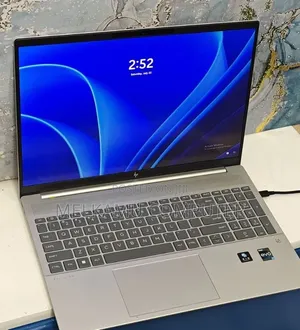 New Laptop HP Pavilion 17 16GB Intel Core i7 SSD 1T