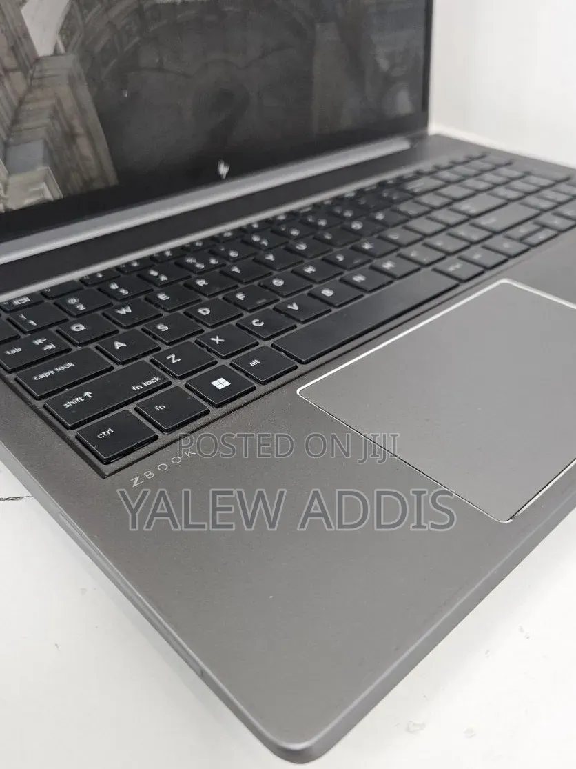New Laptop HP ZBook Power G7 16GB Intel Core i7 SSD 1T