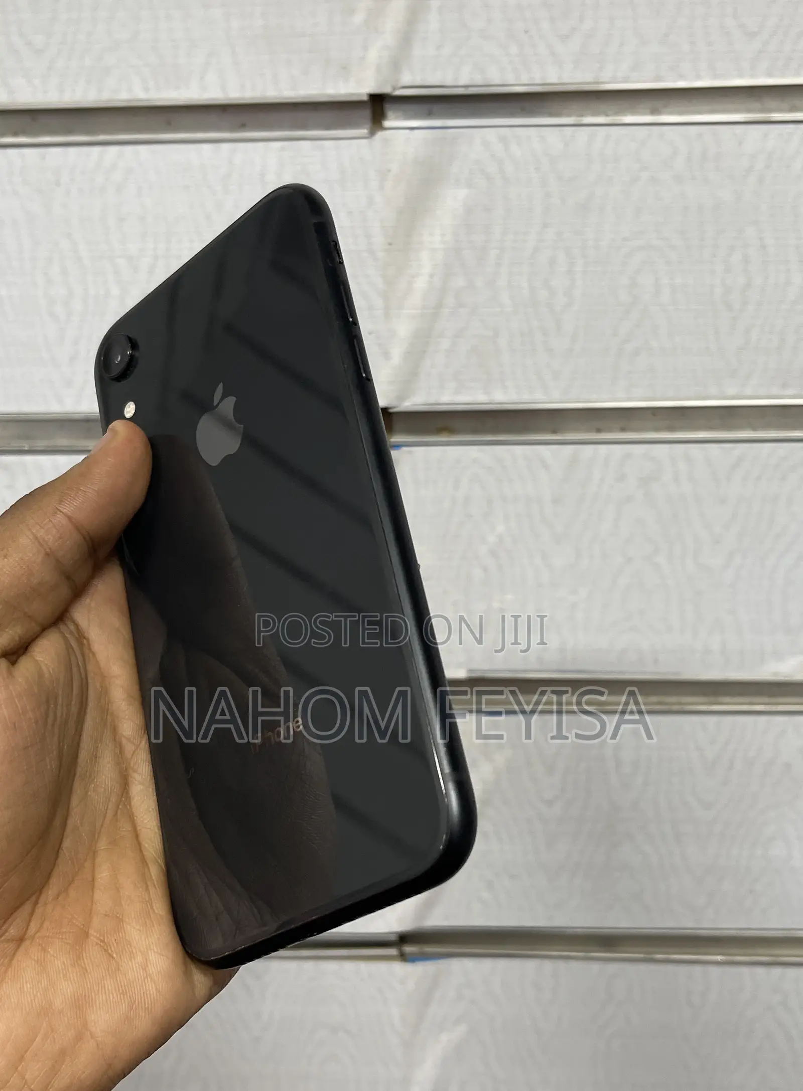 Apple iPhone XR 64 GB Black