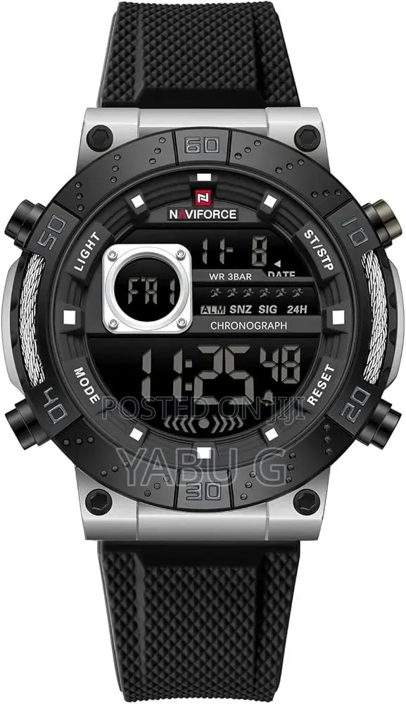 Naviforce
Men Watch Stainless Steel 46mm Silver