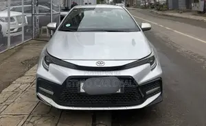 Toyota Corolla 2022 Silver