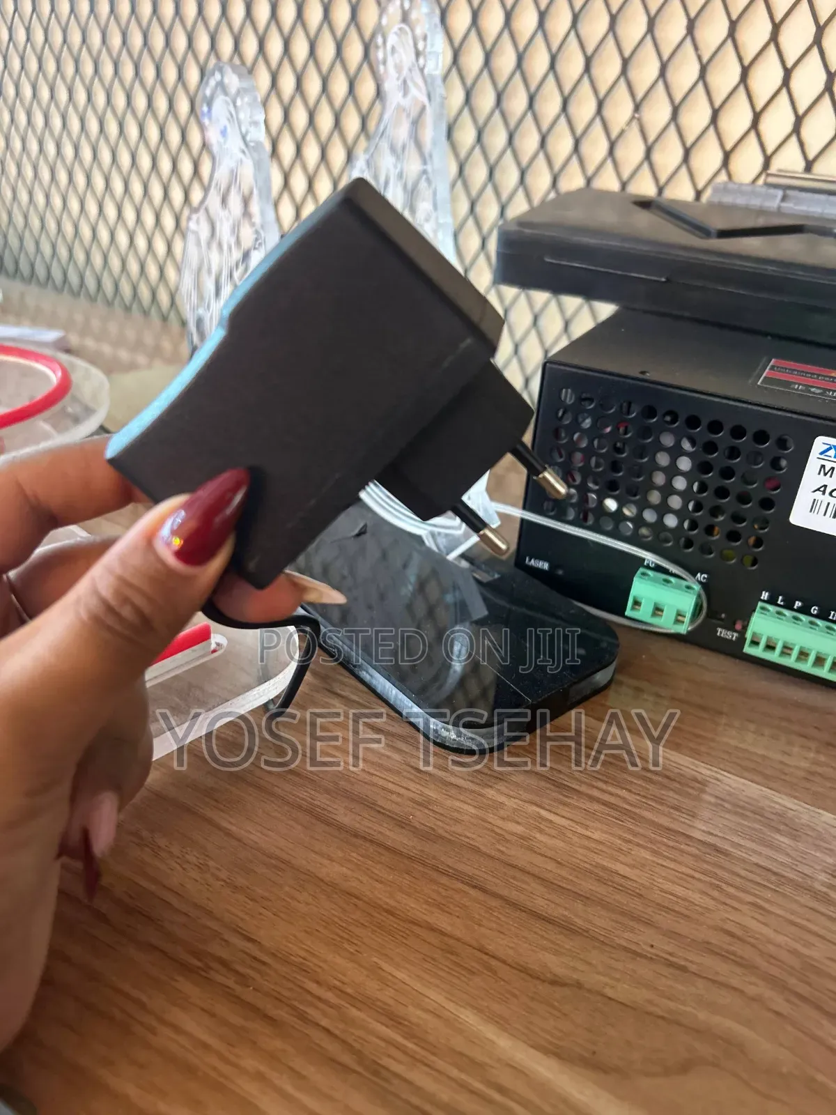Adapter 12v 3A