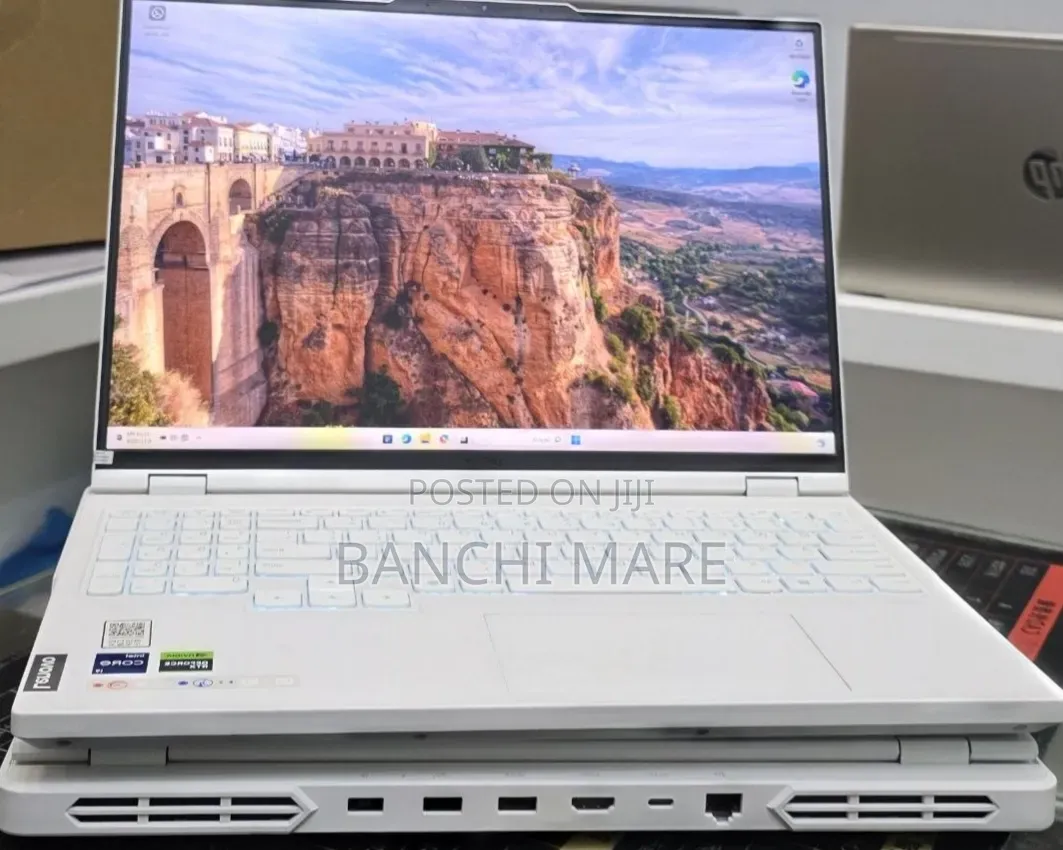 New Laptop Lenovo Legion 9 16GB Intel Core i9 SSD 1T
