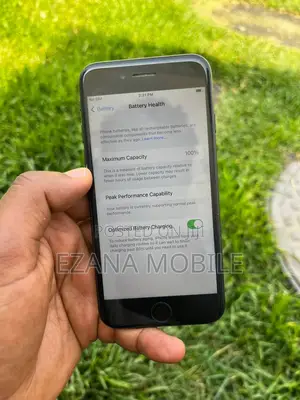 Apple iPhone 7 32 GB Black
