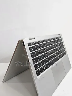 New Laptop HP EliteBook 1040 G8 16GB Intel Core i7 SSD 512GB