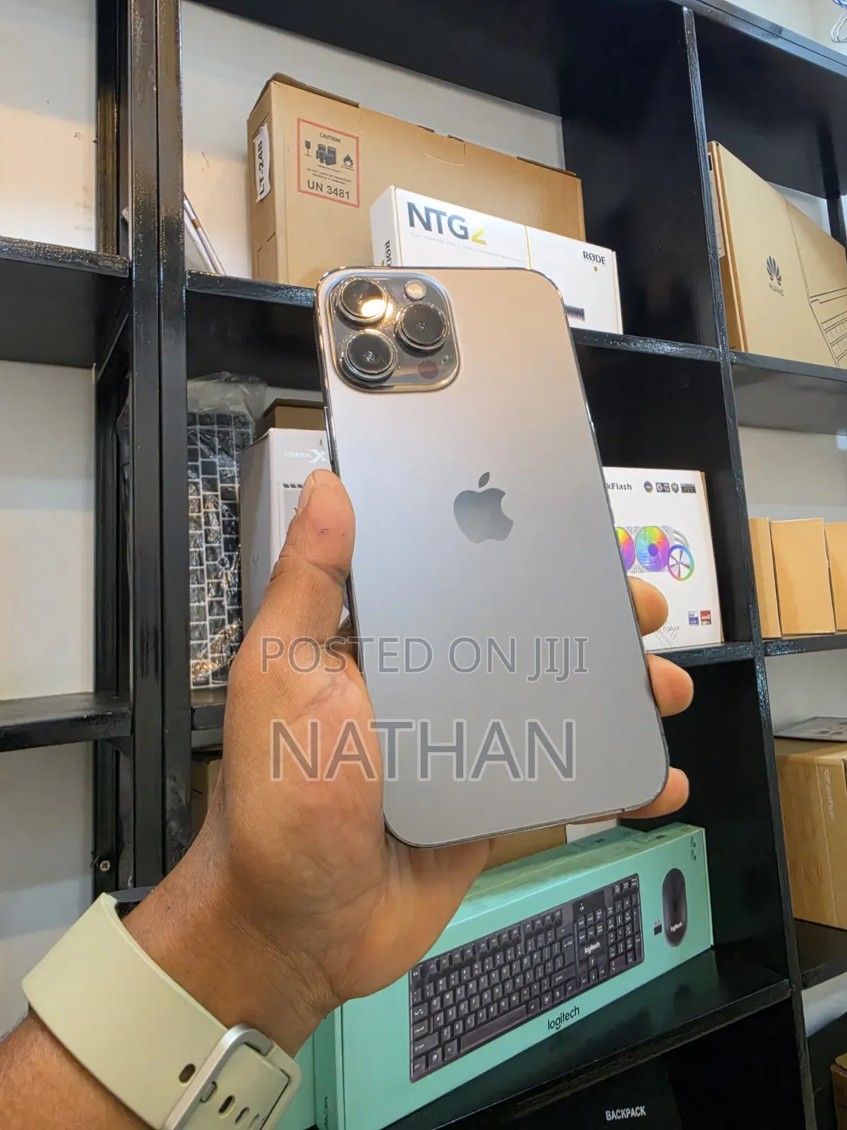 New Apple iPhone 13 Pro Max 256 GB Black