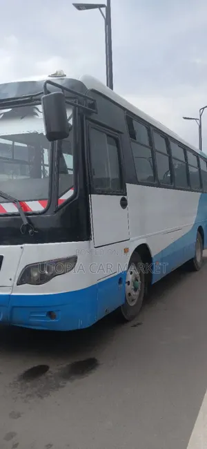 Bus 2012