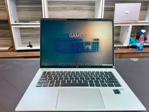 New Laptop HP EliteBook 840 G10 16GB Intel Core i5 SSD 1T