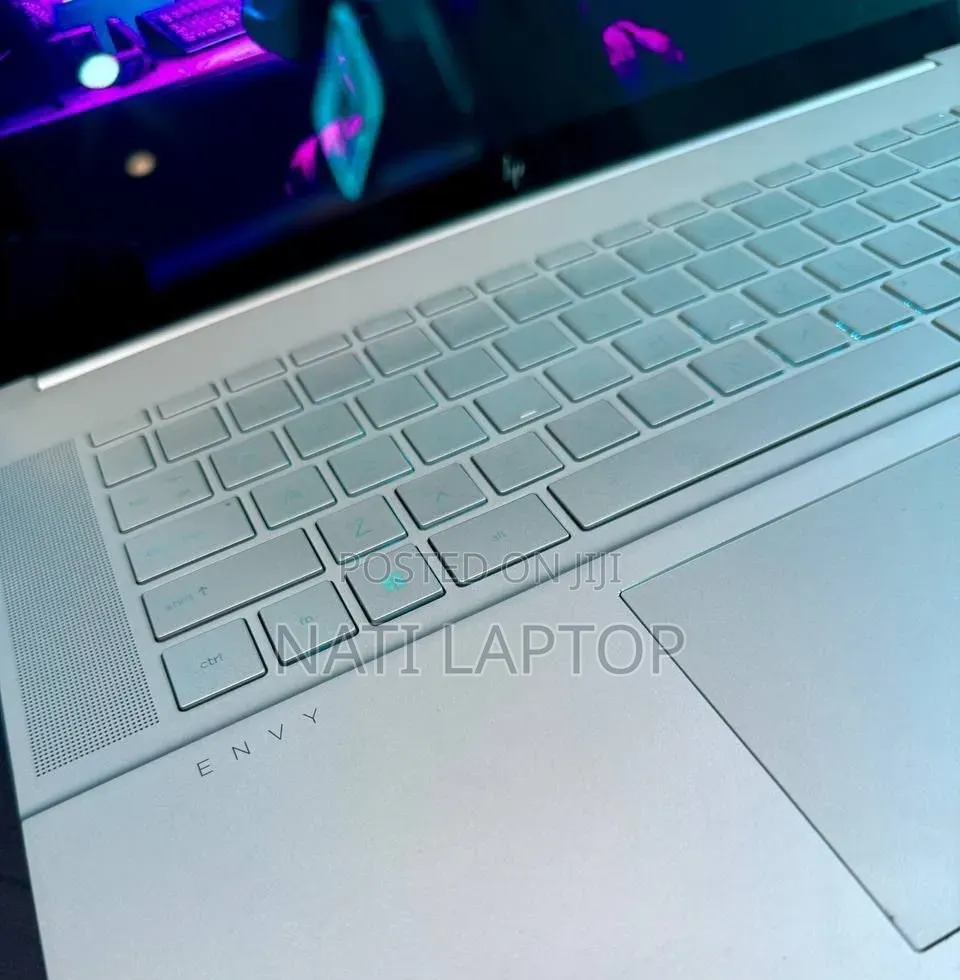 New Laptop HP 12GB Intel Core i7 SSD 512GB